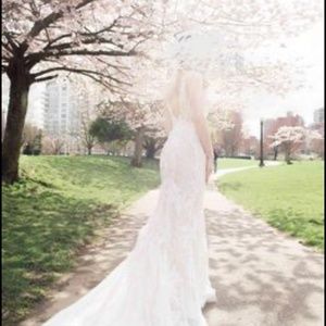 Mermaid fit wedding dress